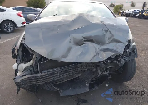 2010 Honda Insight Lx z USA, uszkodzony, nr VIN JHMZE2H5XAS038974